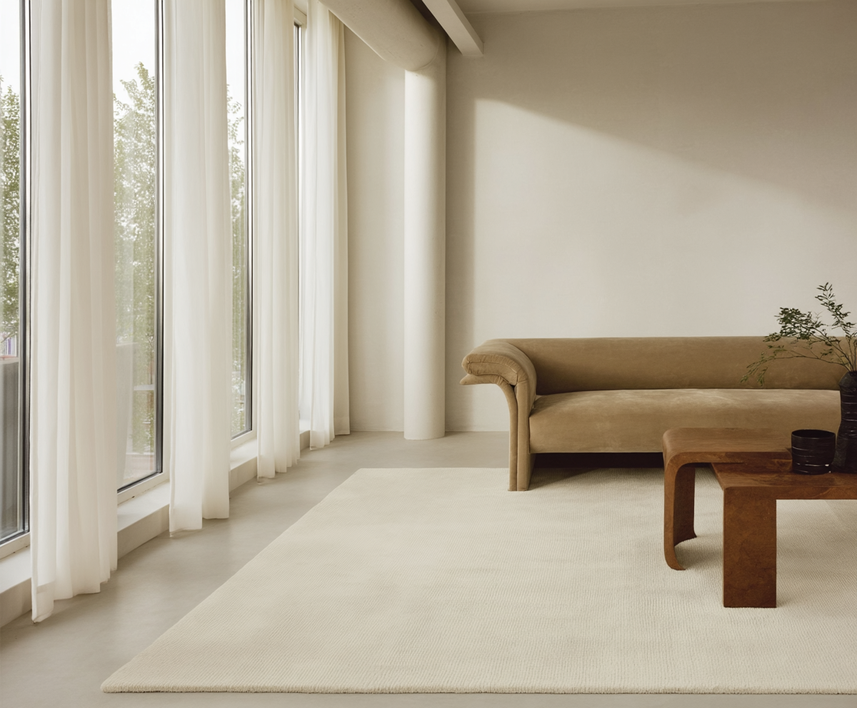 Hand Tufted Plush Dusty White Rug 100% New Zealand Wool